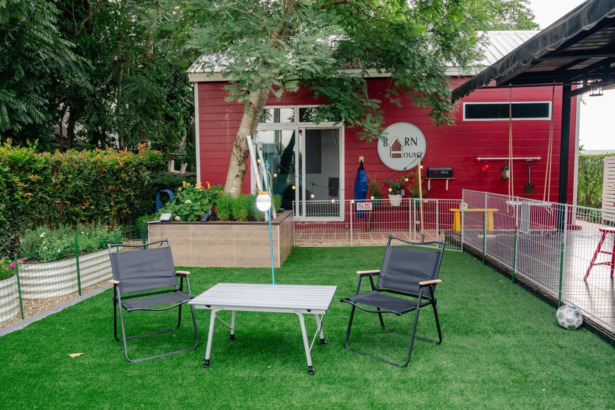 Barn House Pet Friendly Villa Pong Talong Bagian luar foto
